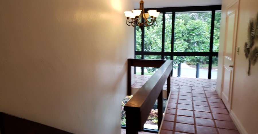 Exterior Foyer Area